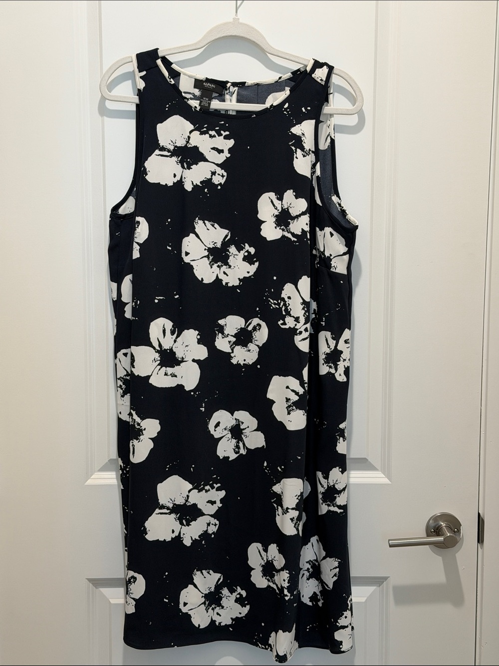 Alfani Black Sleeveless Floral Midi Dress